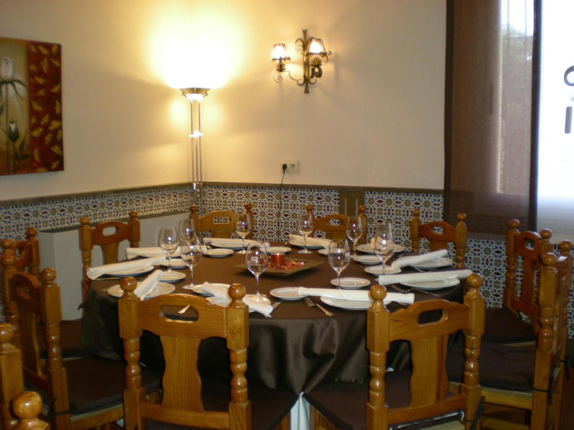 Hotel Labella Maria Pinos Genil Zewnętrze zdjęcie