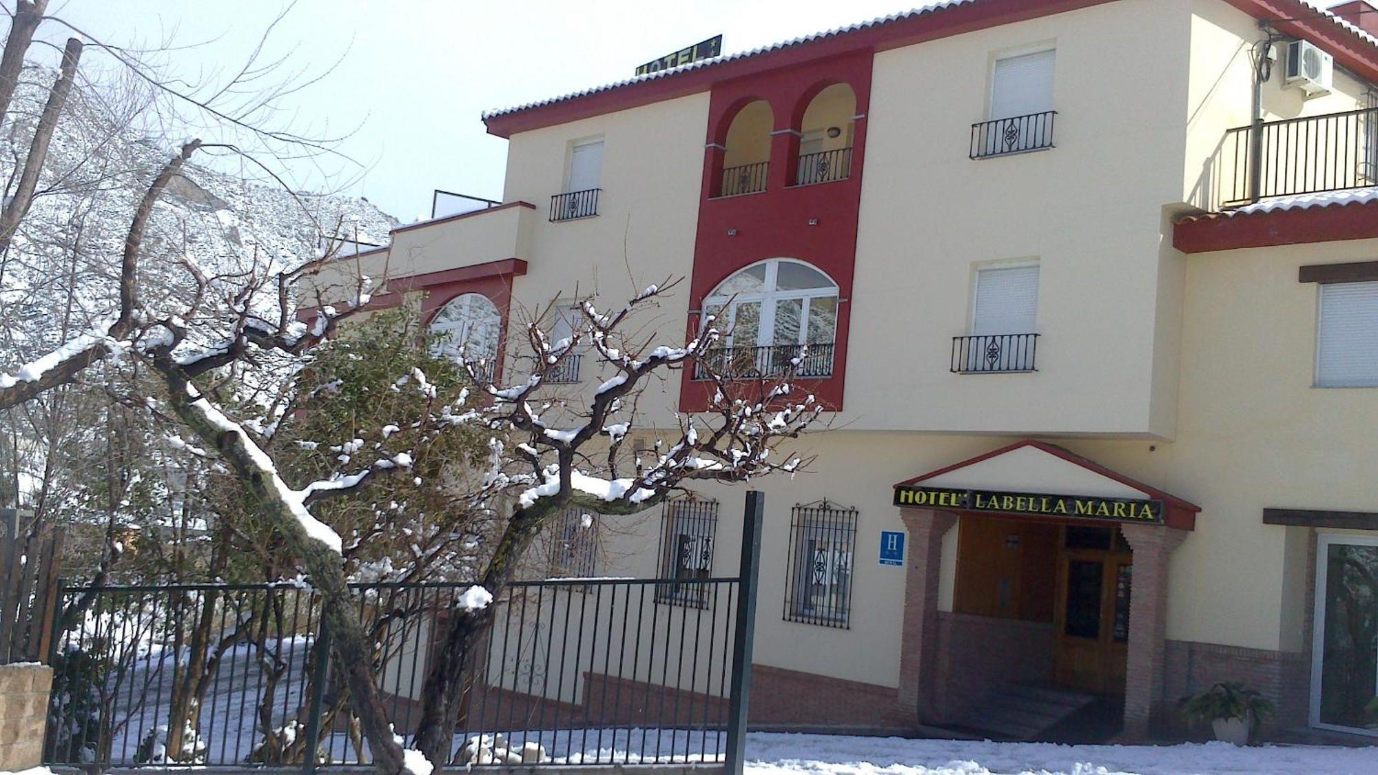Hotel Labella Maria Pinos Genil Zewnętrze zdjęcie