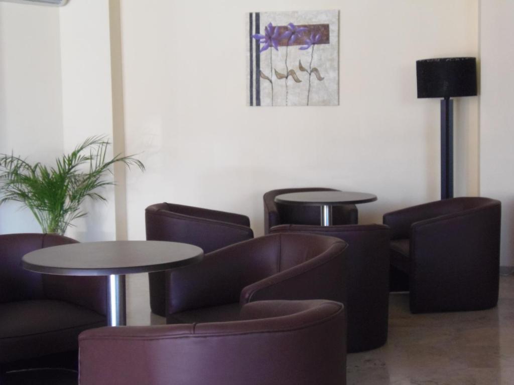 Hotel Labella Maria Pinos Genil Zewnętrze zdjęcie